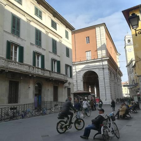 Le Logge Bed and Breakfast Pisa Exteriör bild